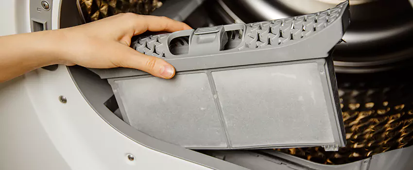 Signs Of A Clogged Dryer Lint Trap in Brownwood, Texas